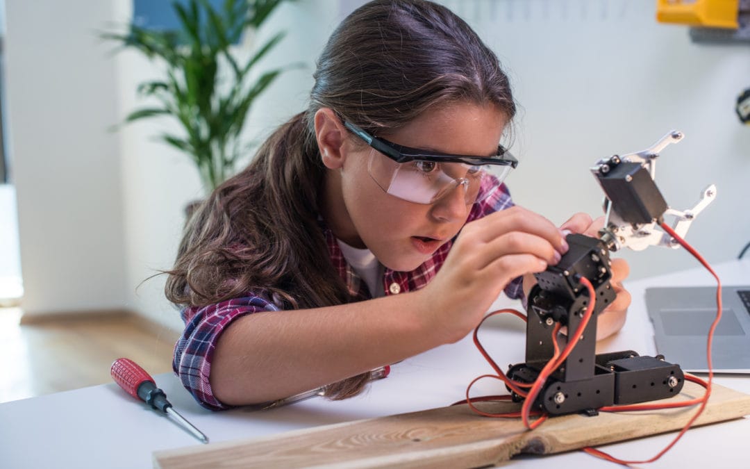 Shopping for Kids This Long Weekend? Consider STEM-Related Options!